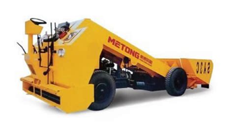 Aggregate Chip Spreader Metong Road Construction Machinery