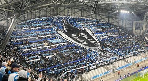 PHOTOS les superbes tifos du Vélodrome Football MAXIFOOT