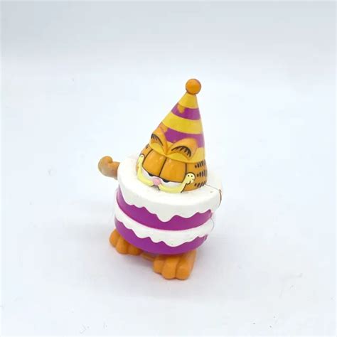 VINTAGE GARFIELD THE Cat 1970s wind up toy Collectable Birthday Cake £8.99 - PicClick UK