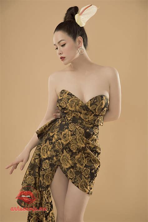 Nhật Kim Anh diện đồ khoe dáng cực quyến rũ khi đi sự kiện Ảnh Sex TaiAnhSex