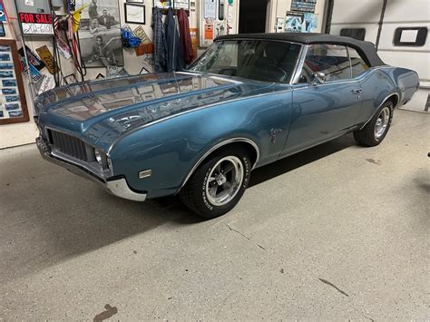 1969 Oldsmobile Cutlass Supreme Premier Auction