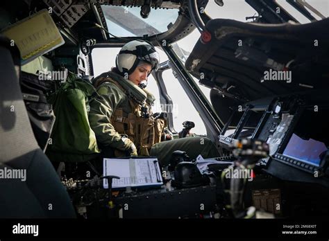 NAVAL STATION MAYPORT Fla Apr 20 2022 Cmdr Carolyn Peterson