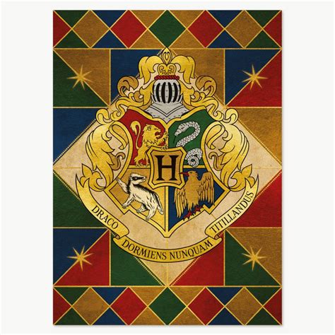 Hogwarts - School Crest - MinaLima