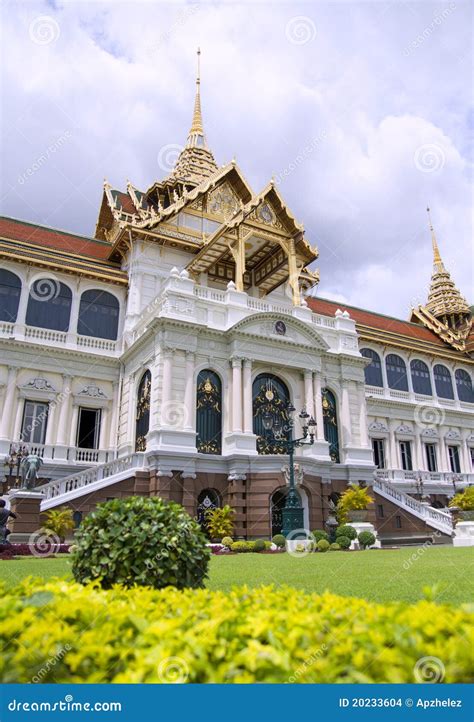 The Royal Grand Palace, Bangkok, Thailand Stock Photo - Image of city ...