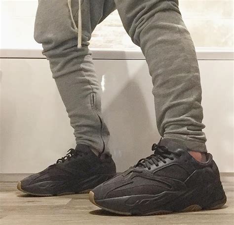 Yeezy 700 utility : r/yeezys