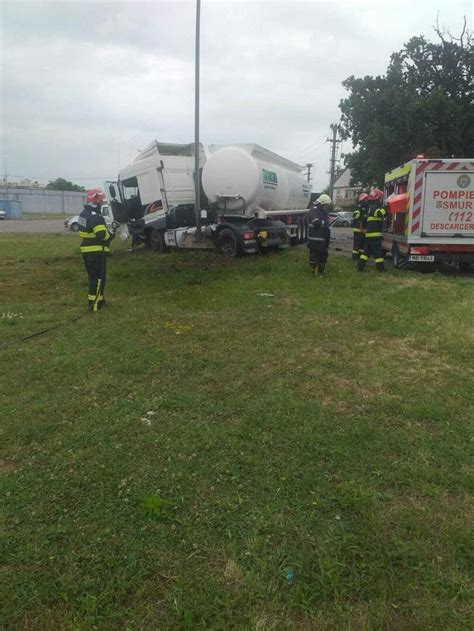 Accident Mortal Pe Centura Capitalei Ntre O Ma In I Un Autocamion O