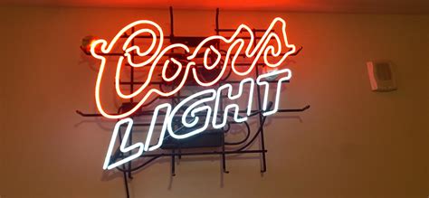 Vintage Coors Light Neon Sign : r/Charleston4Sale