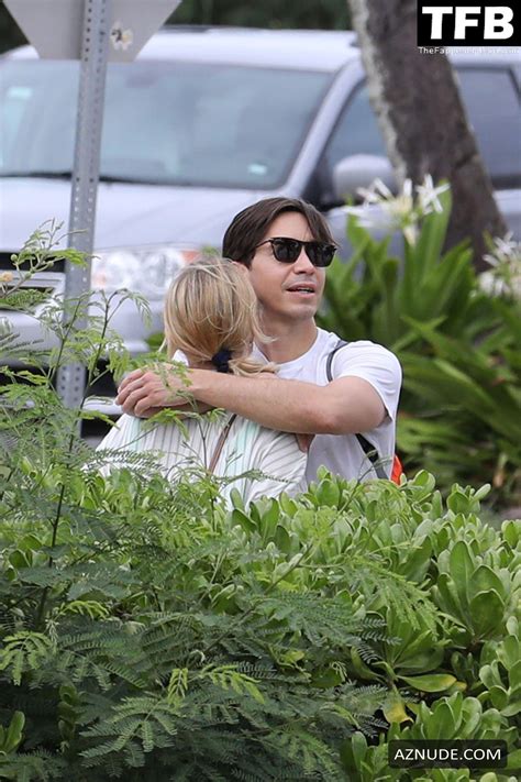 Kate Bosworth Sexy Seen Flaunting Her Hot Bikini Body At The Beach With Justin Long In Hawaii