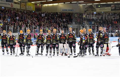 Pinguins K Mpfen Am Ostermontag Um Das Halbfinalticket Fischtown Pinguins