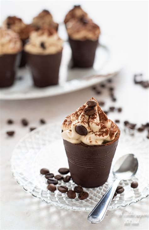 Bicchierini di cioccolato con crema al caffè Blog di Il caldo sapore