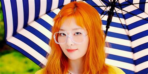 Red Velvet S Seulgi Reveals Lee Soo Man Cut Her Bangs On The Spot