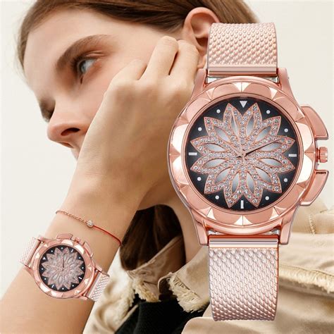 Mode Vrouwen Horloge Creatieve De Top Dames Stalen Vicedeal