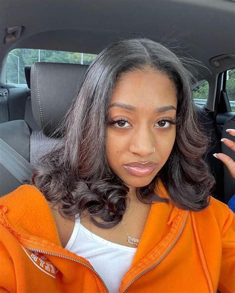 Pin by on 𝖯𝗋𝖾𝗍𝗍𝗒 𝖫𝖺𝖽𝗒 Natural hair styles Silk press natural