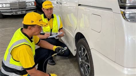 Kapan Waktu Yang Tepat Mengganti Ban Mobil Kenali Tanda Tandanya