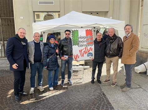 Fratelli D Italia In Piazza Marconi Gazebo Contro Le Farine Di Origine