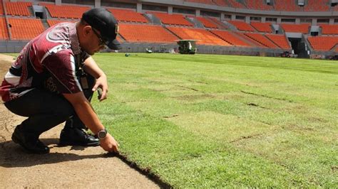 Viral Rumput Stadion Jis Jelek Disorot Menpora Netizen Bandingkan