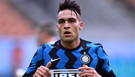 Lautaro Martinez Hattrick Inter Milan Pemuncak Serie A Times Indonesia