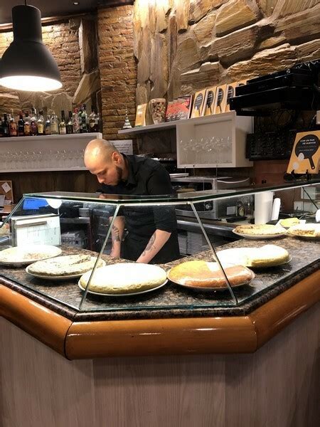 Restaurante De Tortillas En Barcelona Les Truites En Sant Gervasi