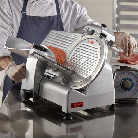 The Essential Commercial Meat Slicer Guide