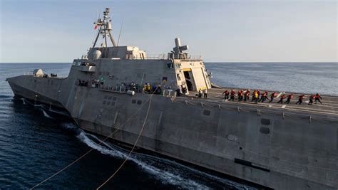 Stunning Photos Of Littoral Combat Ship Lcs 22 Uss Kansas City Amz