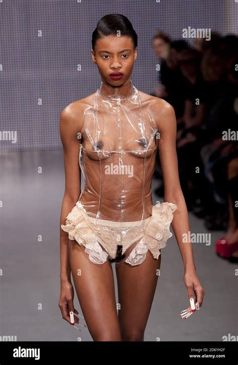 Nude Runway Modles Nude