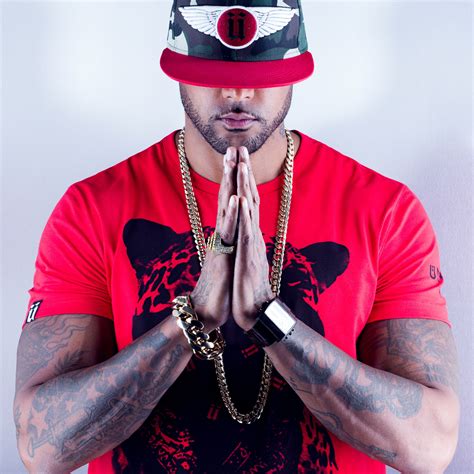 Booba dévoile un nouvel extrait inédit vidéo