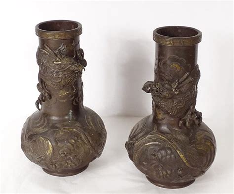 Proantic Paire Vases Japonais Bronze Dragons Fleurs Japon Poque Edo