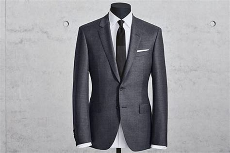 Full Canvas In Suit Tailoring, Is It Worth Your Spending? - Tailor Bros