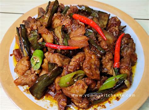 Pork Binagoongan Yummy Kitchen