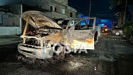 Incendio consume camioneta en Apodaca POSTA Nuevo León