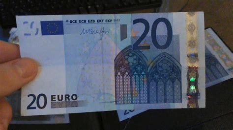 Billet De Euro La Signature De Mario Draghi Youtube