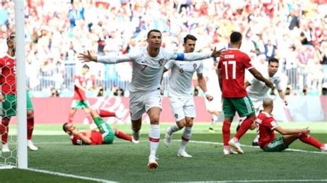 مباراة المغرب والبرتغال رأسية رونالدو تقصي أسود الأطلس عن كأس العالم