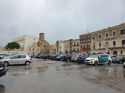 Parcheggio Via Ruggiero Il NormannoVia Ruggiero Il Normanno 70122 Bari BA