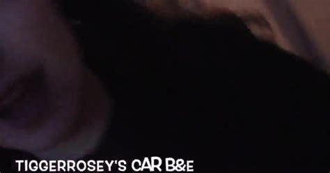 Tigger Rosey Car Masturbating Parking Lot Manyvids Free Porn Videos