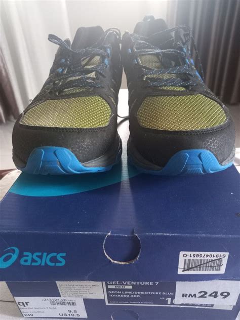 ASICS hiking shoes, Sports Equipment, Hiking & Camping on Carousell