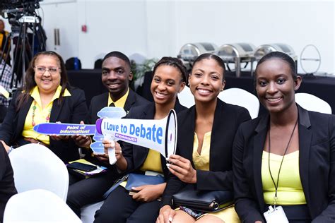 Unions debate the jacahpo implementation in the public sector today 28