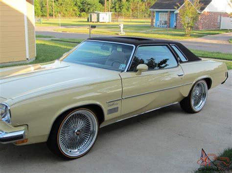 1973 Oldsmobile Cutlass Supreme Base Coupe 2 Door 350 Rocket Gold