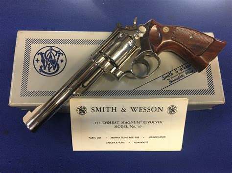 Smith Wesson 19 3 W Factory Box And Papers Chambered In 357 Magnum