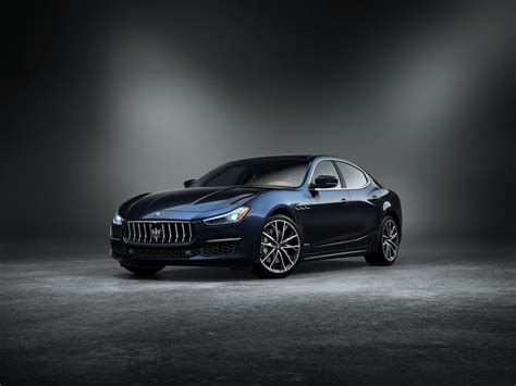 Maserati Reveals Ghibli Quattroporte Levante Edizione Nobile Special