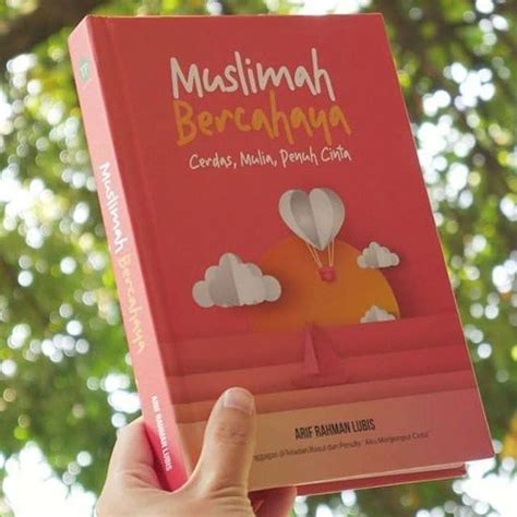 Jual Buku Muslimah Bercahaya Ustd Arif Rahman Lubis Best Seller