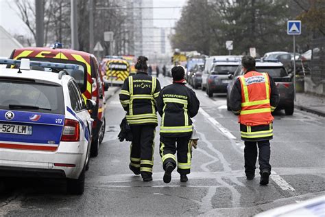 Métropole de Lyon Après l incendie mortel de Vaulx en Velin les