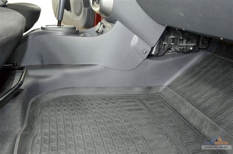 Накладка на ковролин (на тоннель) для Рено Дастер 2012-2020 / NISSAN ...