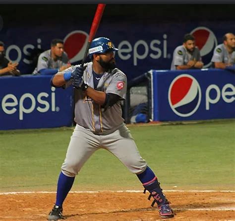 Nellie Rodríguez No Jugará Más Con Los Navegantes Del Magallanes El