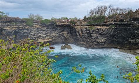 Pantai Di Nusa Penida Yang Wajib Dikunjungi Harto Trans