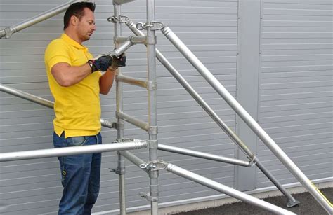 Adjustable Outriggers Scaffold USA