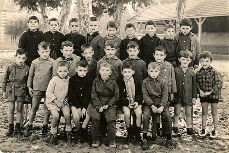 Photo De Classe 1966 La Classe De Ce1 à Rion De 1966 Ecole Copains D