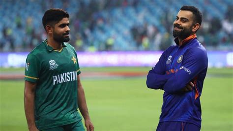 Virat Kohli Vs Babar Azam বিরাটের সঙ্গে তুলনায় পাক ক্রিকেটারই বলছেন