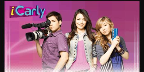 An 'iCarly' Reboot Is Coming