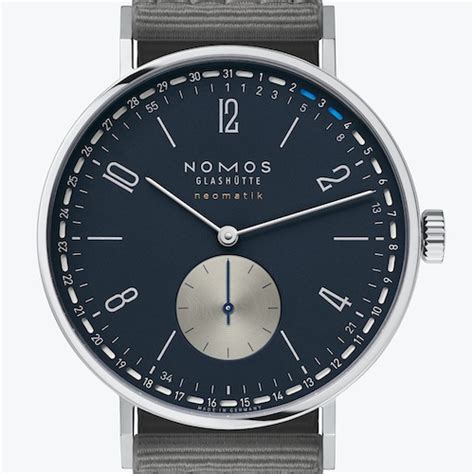 Nomos Tangente Neomatik Update Revolution Zehn Vor Zwei