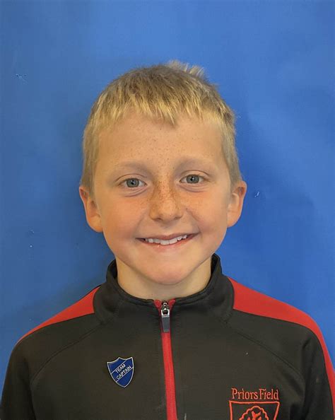Priors Field Primary - Pupil Leadership